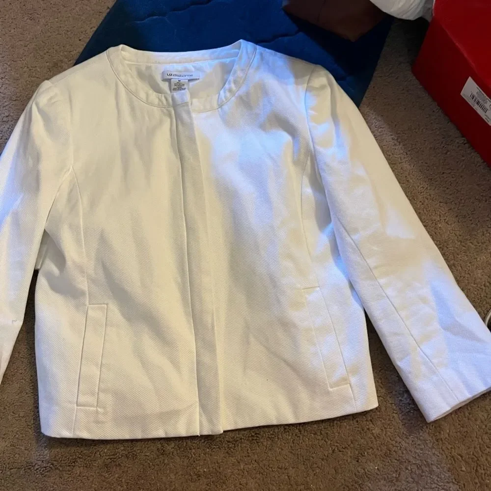 Liz Claiborne‎ medium white jacket